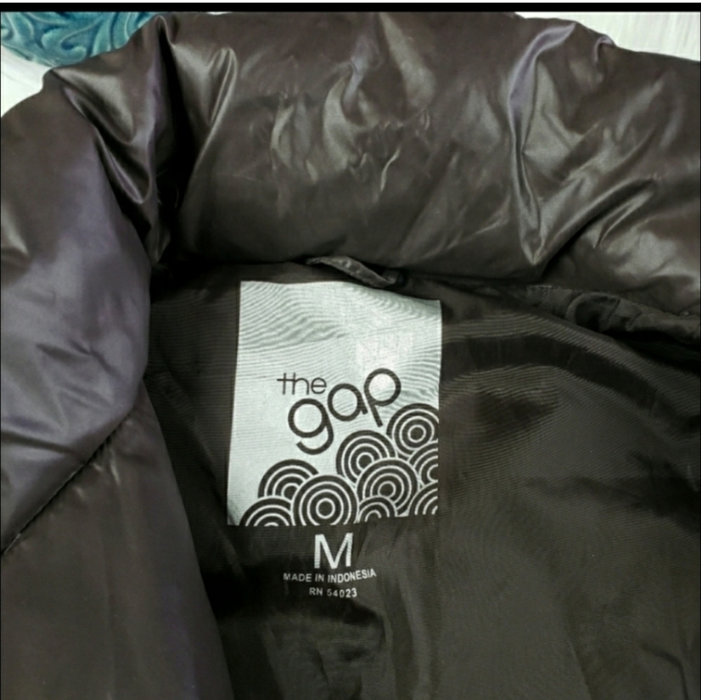 Gap Brown Down Puffer Jacket Size Medium - image 4